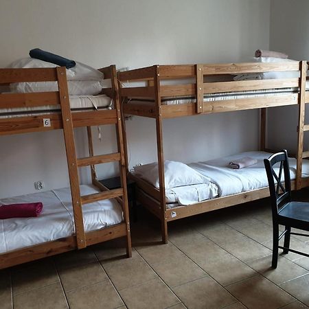 Kolysanka Private Rooms In Old Town Poznan Exterior foto