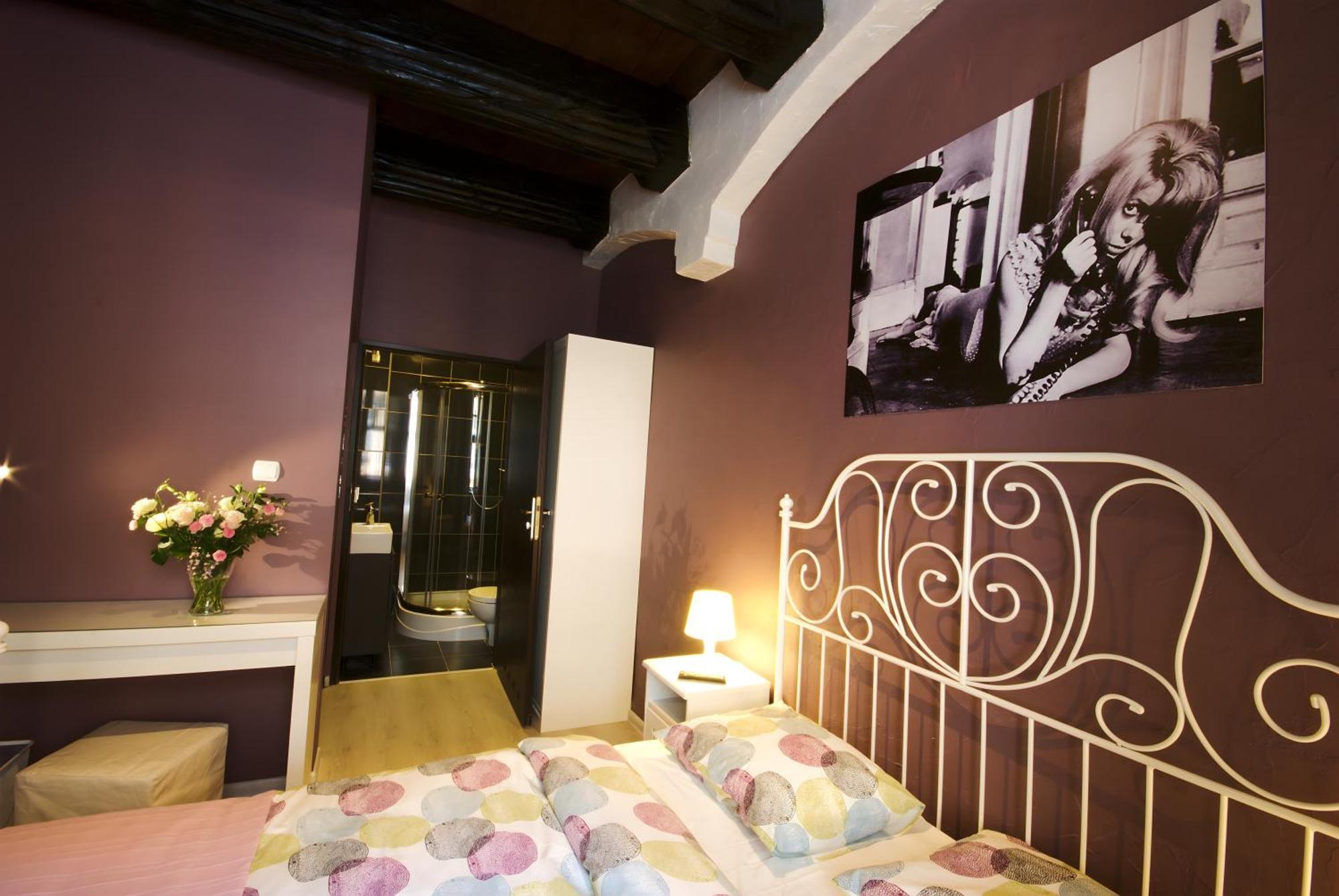 Kolysanka Private Rooms In Old Town Poznan Exterior foto