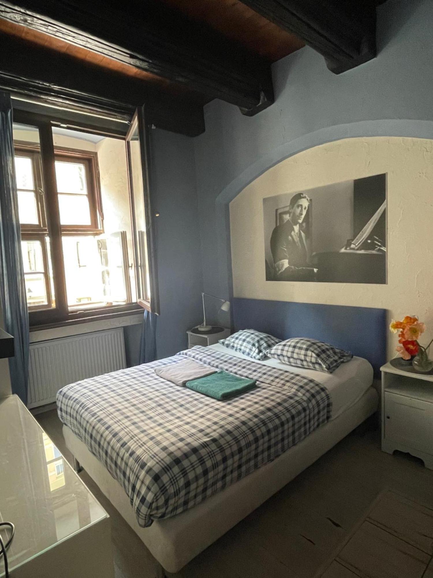 Kolysanka Private Rooms In Old Town Poznan Exterior foto